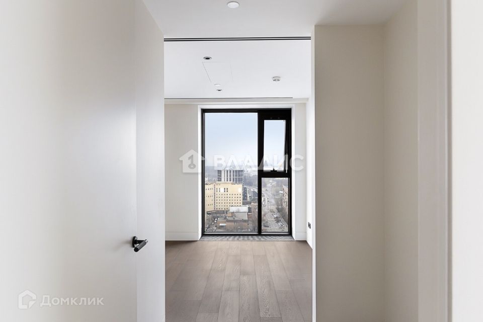 Продаётся 2-комнатная квартира, 100.9 м²