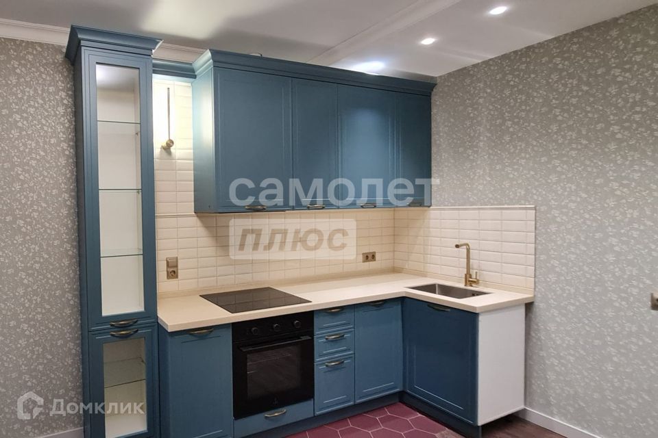Продаётся 1-комнатная квартира, 46.72 м²