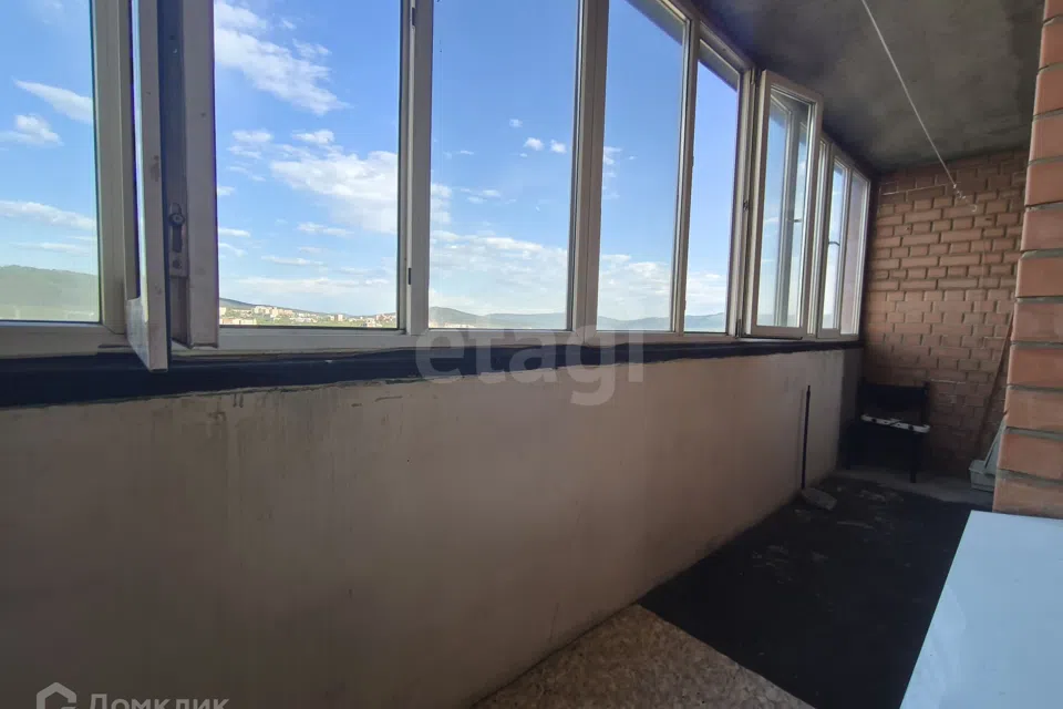 Сдаётся 2-комнатная квартира, 67.1 м²