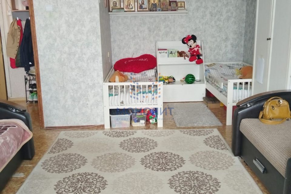 Продаётся 1-комнатная квартира, 38.6 м²