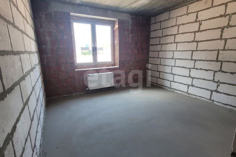 Продаётся 3-комнатная квартира, 76.5 м²