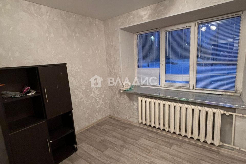 Продаётся комната в 1-комн. квартире, 13 м²