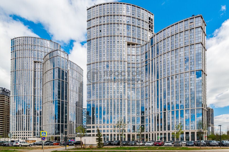 Продаётся 3-комнатная квартира, 95.3 м²
