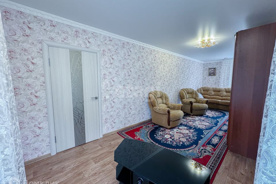 Продаётся 2-комнатная квартира, 63.6 м²