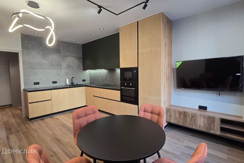 Продаётся 2-комнатная квартира, 61 м²