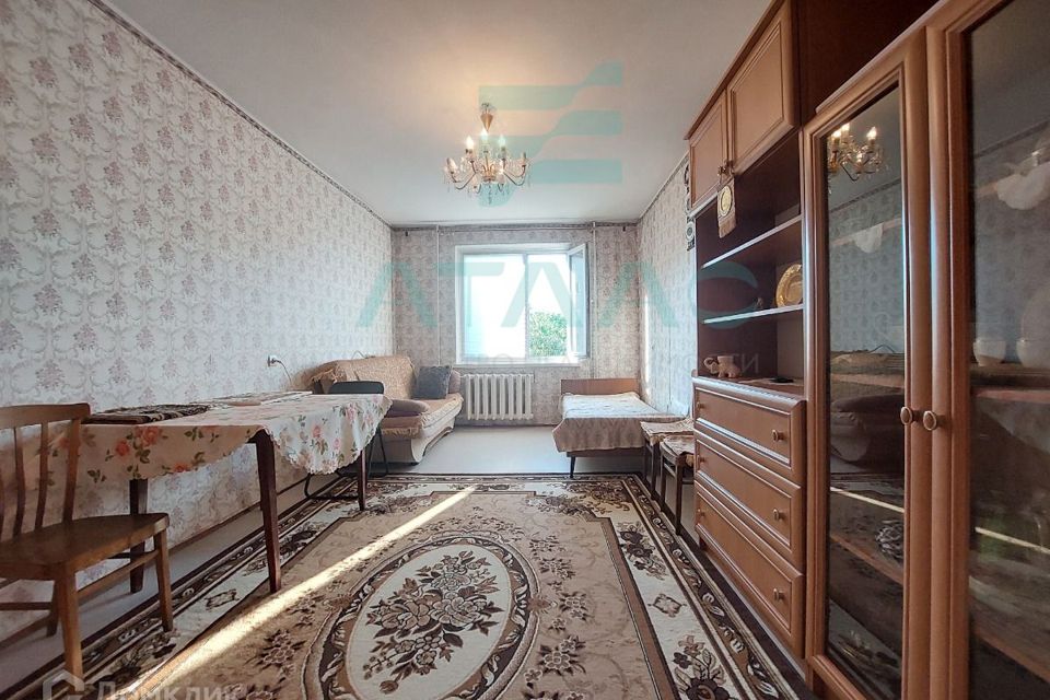 Продаётся 3-комнатная квартира, 67.7 м²