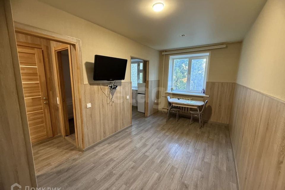 Сдаётся 2-комнатная квартира, 40 м²