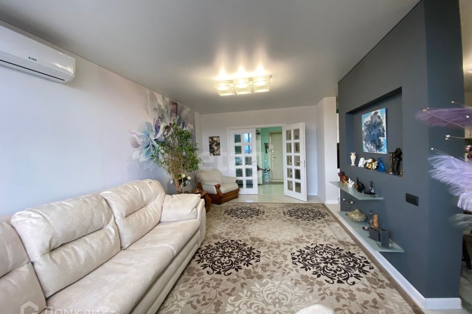 Продаётся 2-комнатная квартира, 84.8 м²