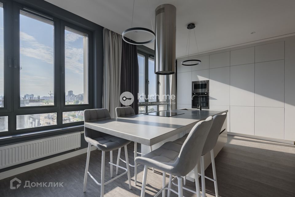 Продаётся 2-комнатная квартира, 59.8 м²