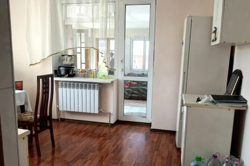 Продаётся 2-этажный дом, 268 м²