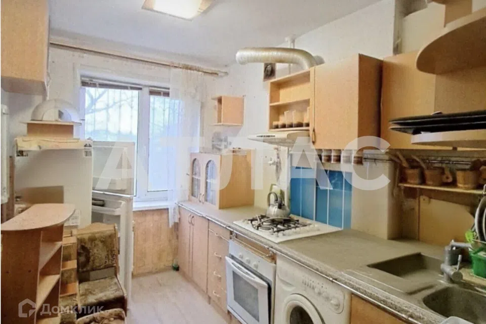 Продаётся 3-комнатная квартира, 61.7 м²