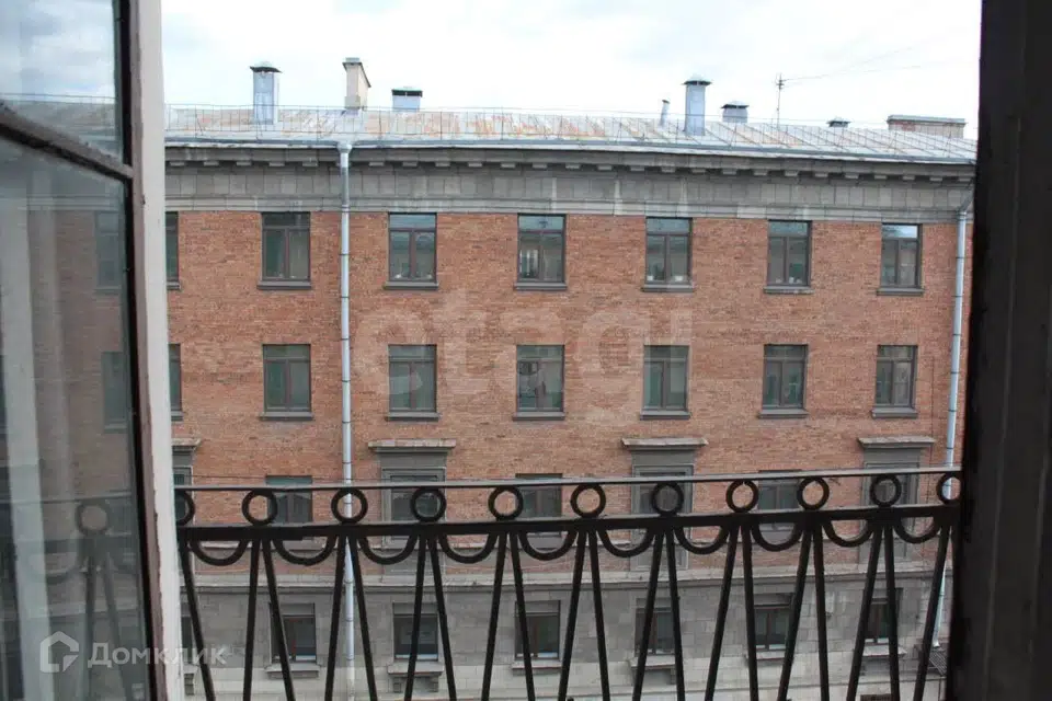Продаётся 2-комнатная квартира, 71.7 м²