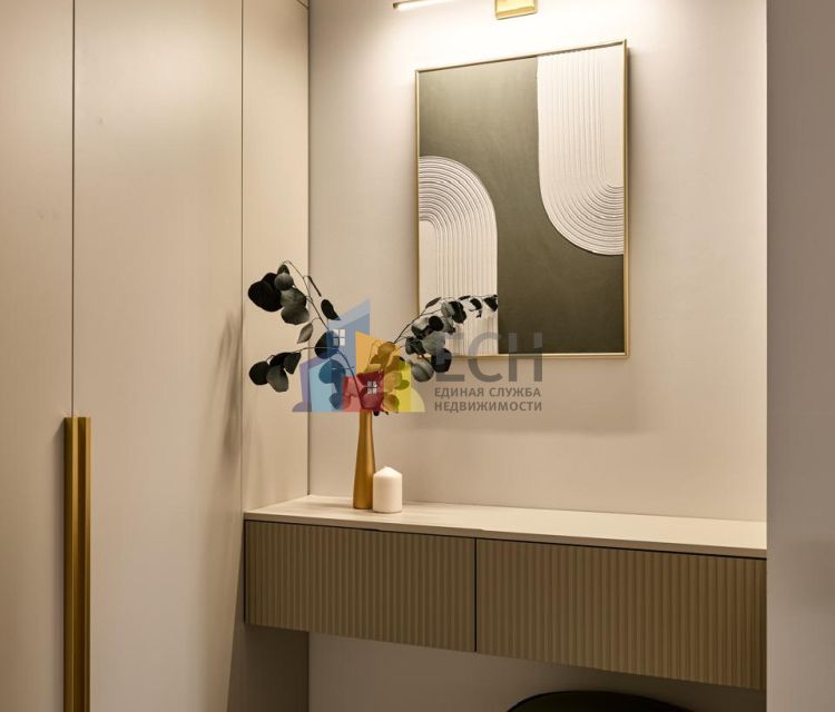 Продаётся 2-комнатная квартира, 81 м²