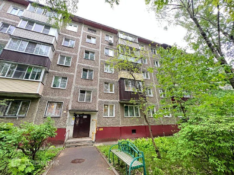 Продаётся 3-комнатная квартира, 56.8 м²