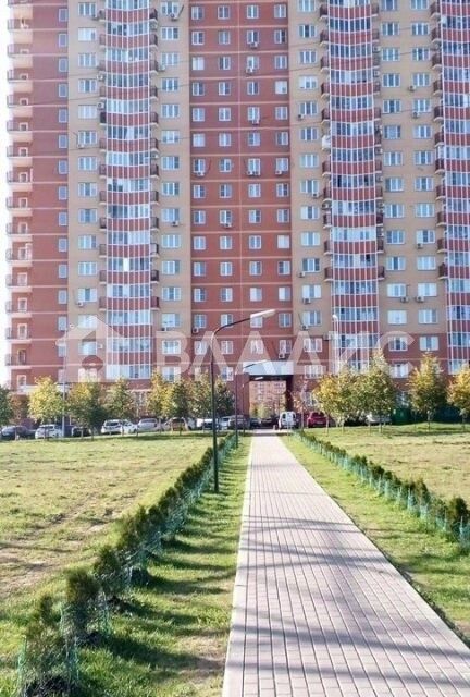 Продаётся 1-комнатная квартира, 43 м²