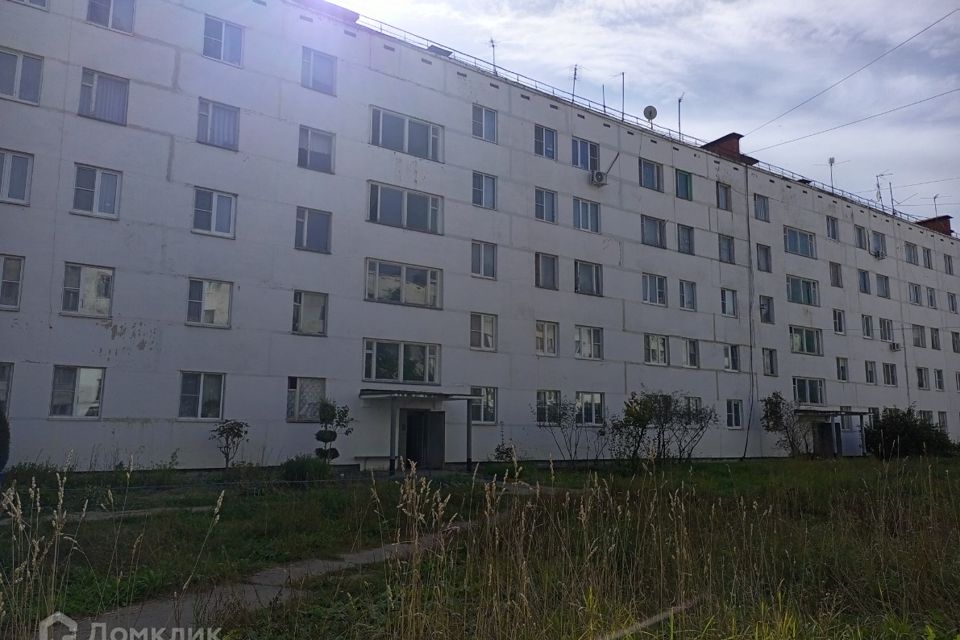 Продаётся 4-комнатная квартира, 68.2 м²