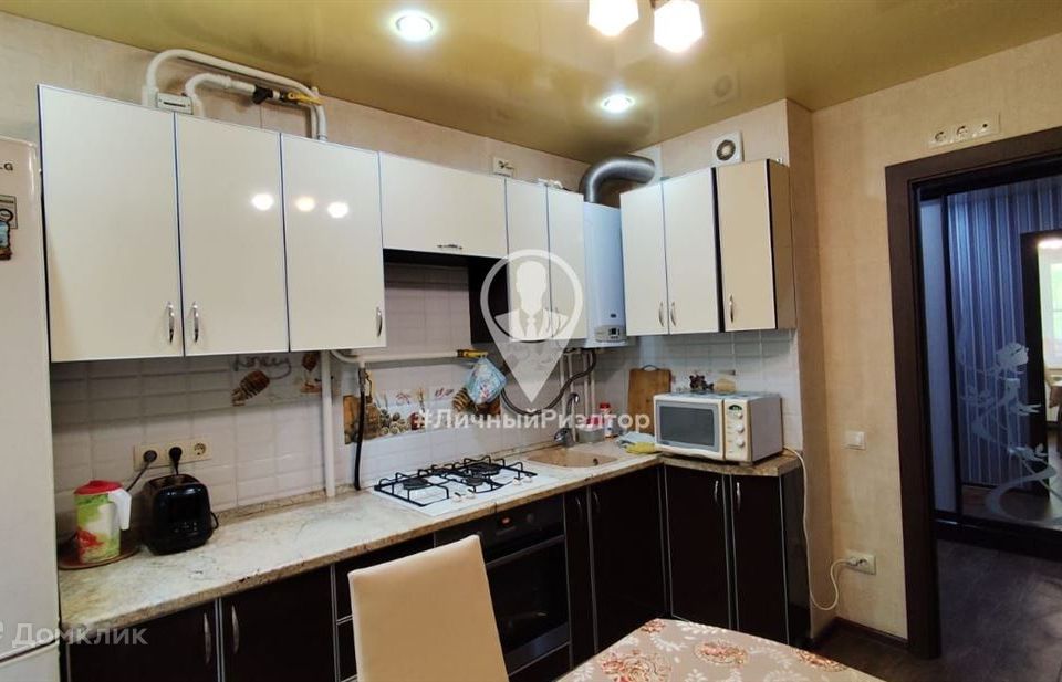 Продаётся 2-комнатная квартира, 47.6 м²