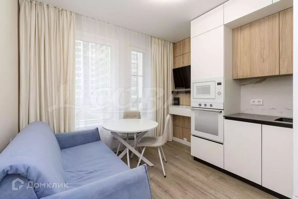 Продаётся 2-комнатная квартира, 56 м²