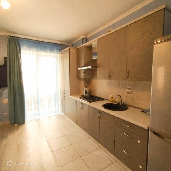 Продаётся 1-комнатная квартира, 46 м²