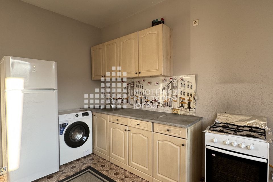Продаётся 1-комнатная квартира, 47.2 м²