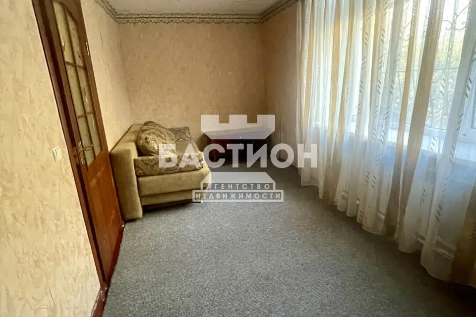 Продаётся 2-комнатная квартира, 43.2 м²