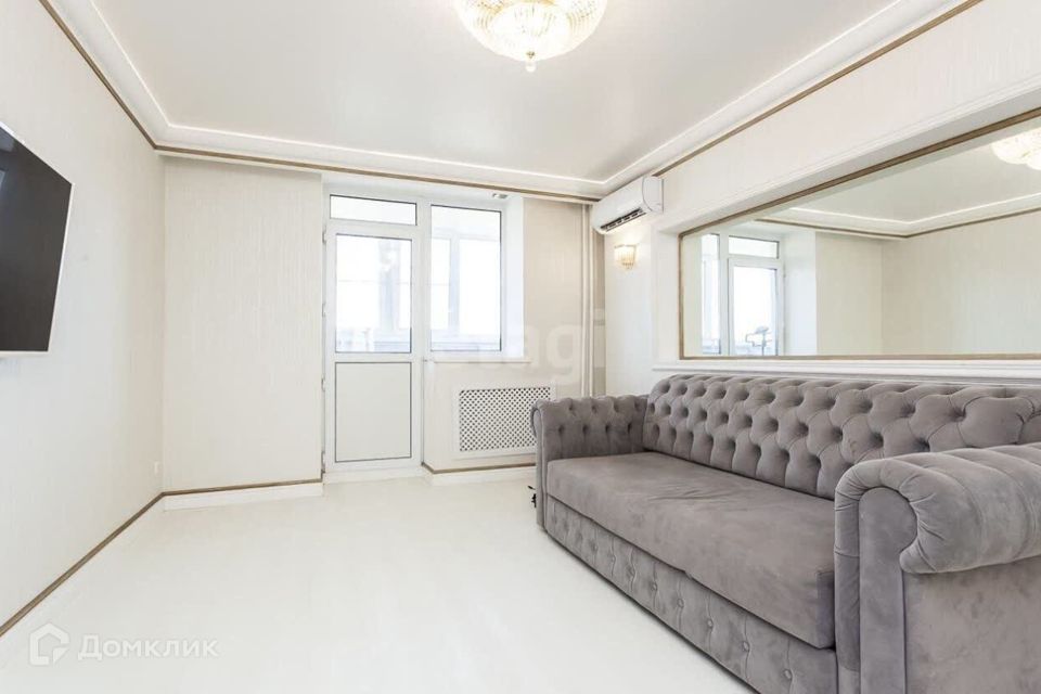 Продаётся 3-комнатная квартира, 72.4 м²