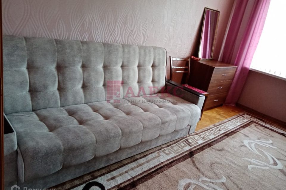 Сдаётся комната в 3-комн. квартире, 12 м²