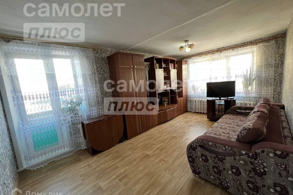 Продаётся 4-комнатная квартира, 70.2 м²