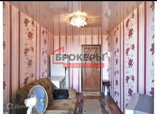 Продаётся комната в 5-комн. квартире, 9.2 м²