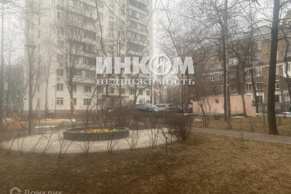 Продаётся 1-комнатная квартира, 32 м²