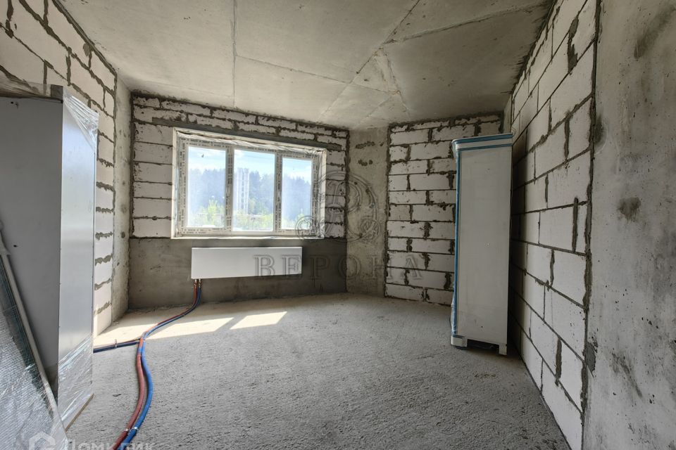 Продаётся 1-комнатная квартира, 38 м²