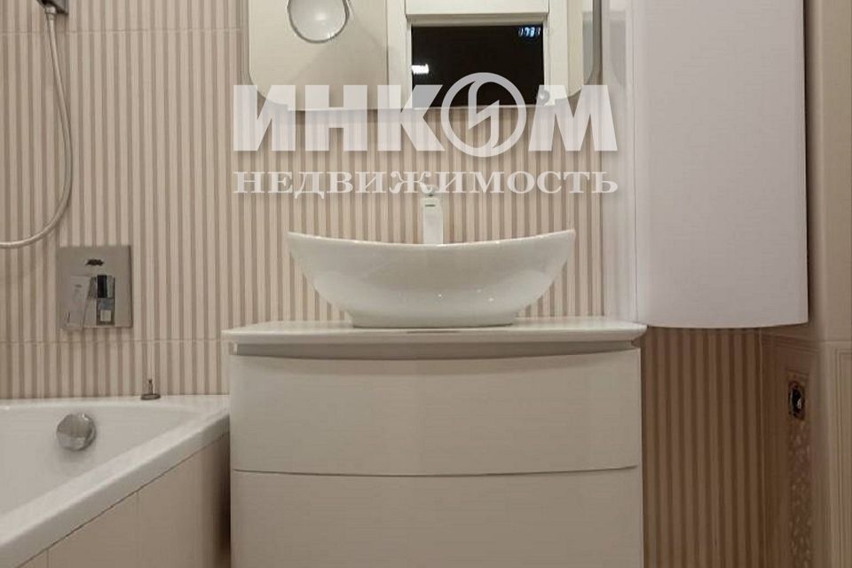 Продаётся 1-комнатная квартира, 39.8 м²
