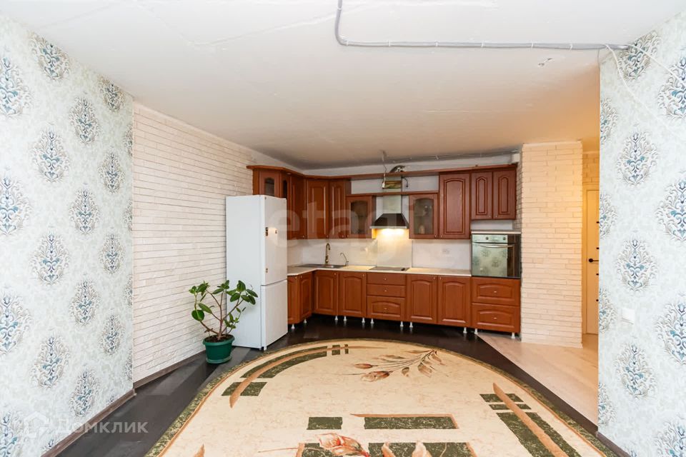 Продаётся 3-комнатная квартира, 77.1 м²
