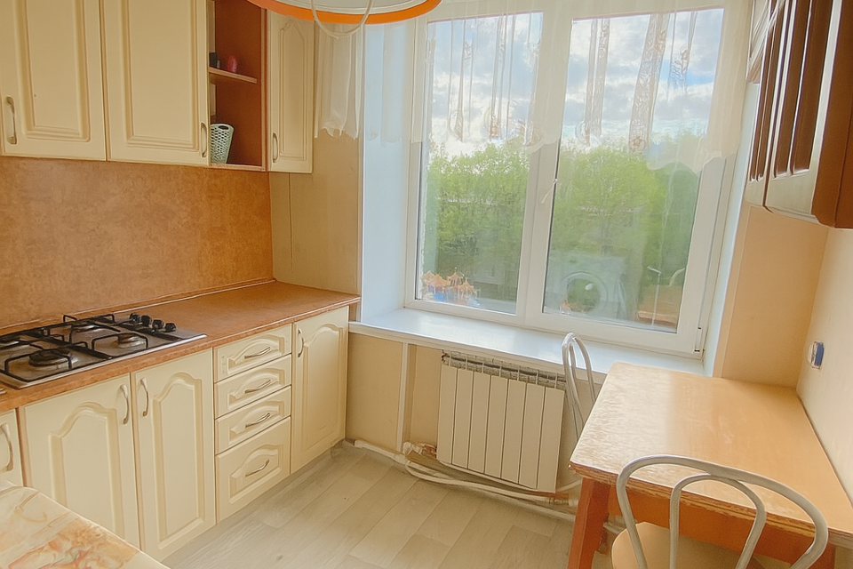 Продаётся 3-комнатная квартира, 57.1 м²