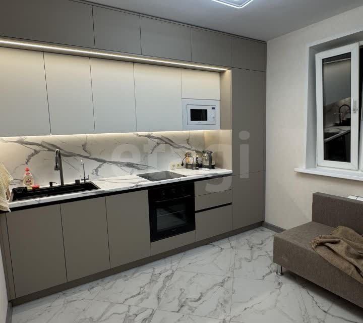 Продаётся 1-комнатная квартира, 37 м²