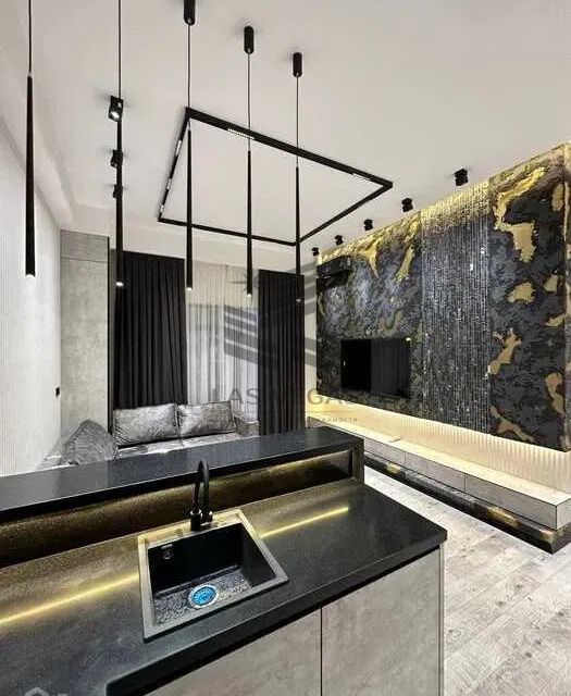 Сдаётся 4-комнатная квартира, 120 м²