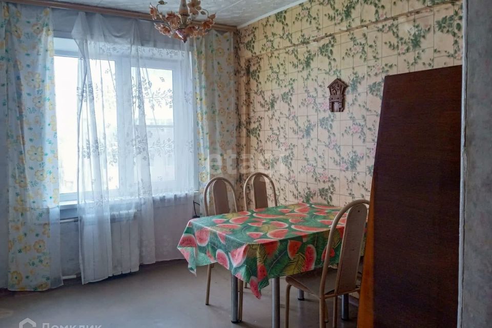Продаётся 3-комнатная квартира, 60 м²