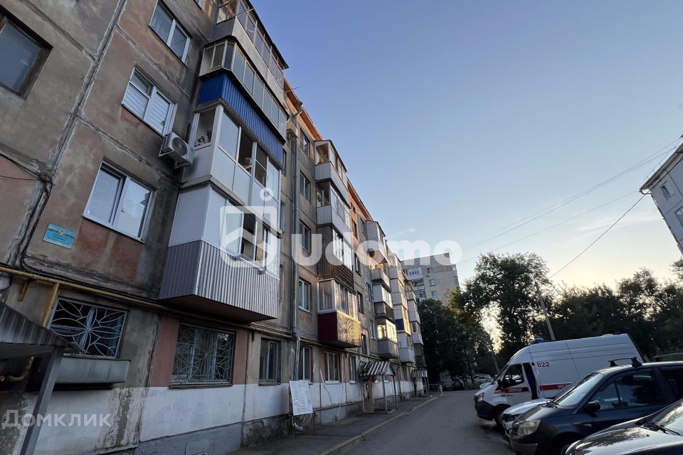 Продаётся 3-комнатная квартира, 57.7 м²