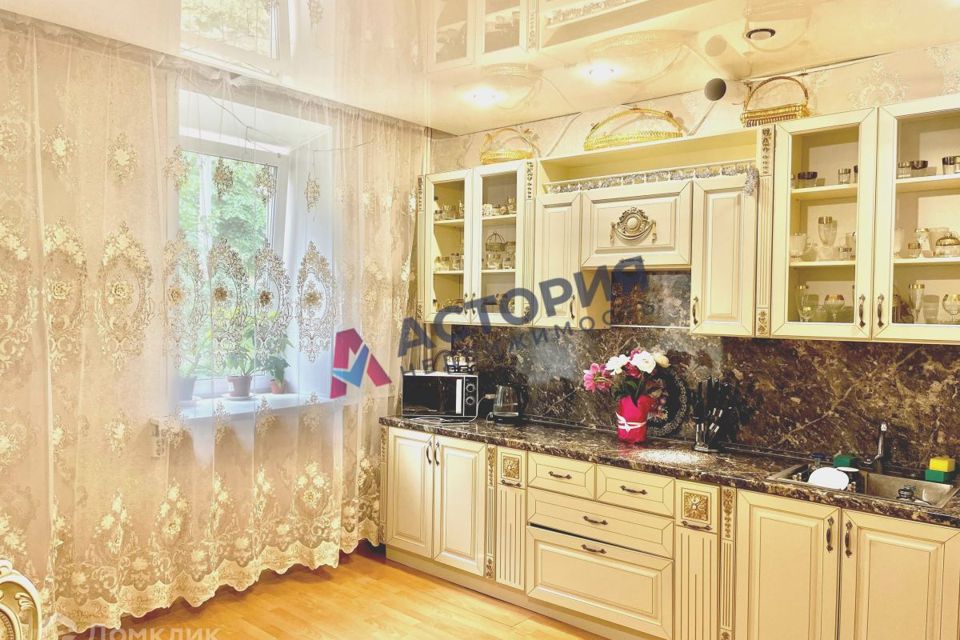 Продаётся 3-комнатная квартира, 77.4 м²