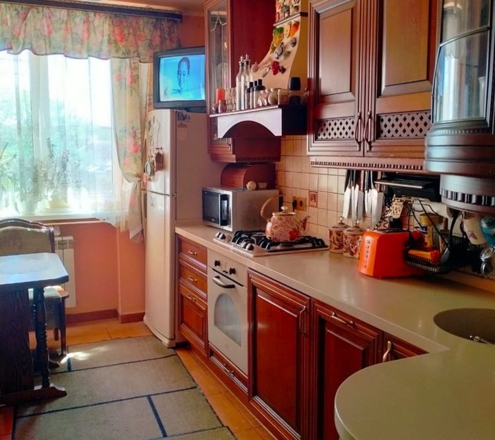 Продаётся 3-комнатная квартира, 64 м²