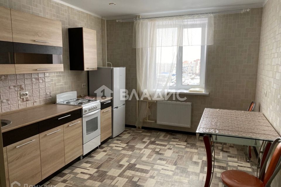 Сдаётся 1-комнатная квартира, 42 м²