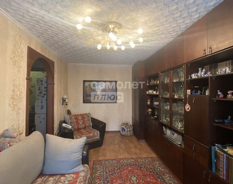 Продаётся 2-комнатная квартира, 44.8 м²