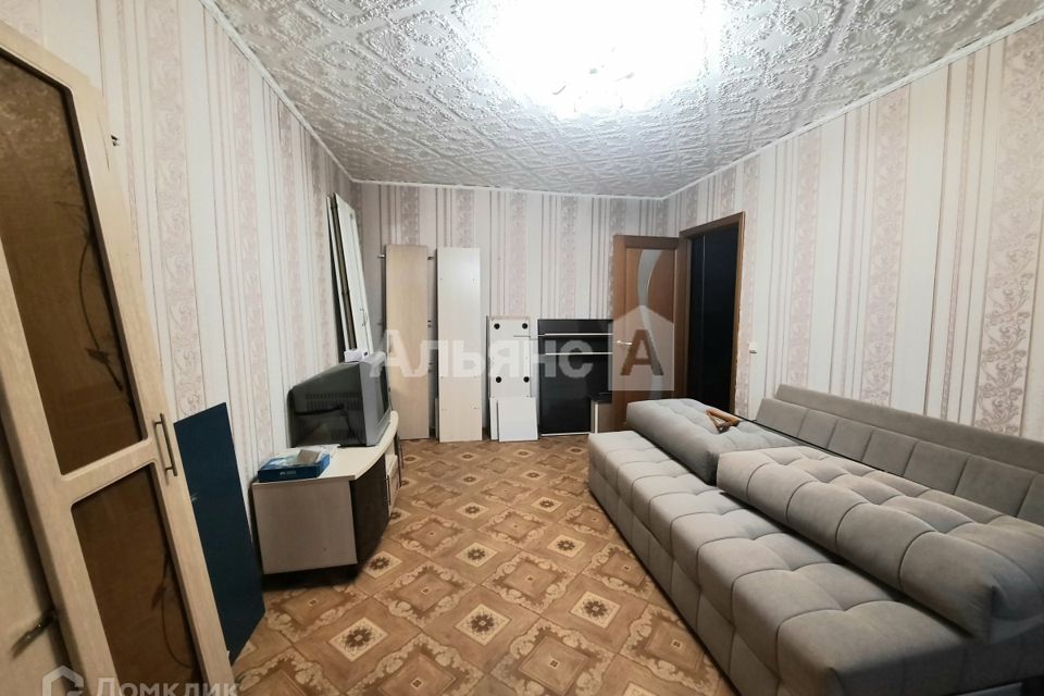 Продаётся 2-комнатная квартира, 41.9 м²
