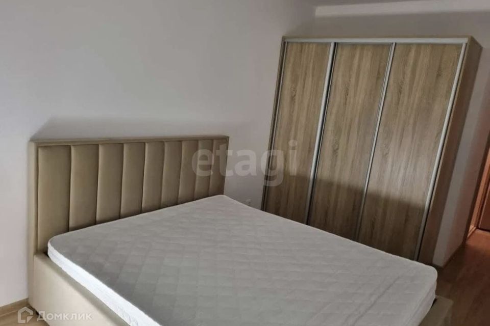 Продаётся 1-комнатная квартира, 37 м²