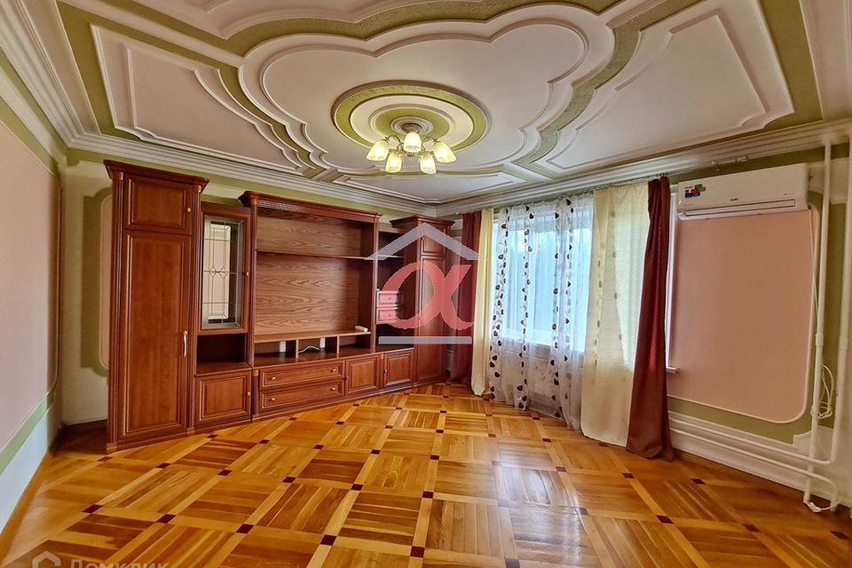 Продаётся 4-комнатная квартира, 78 м²