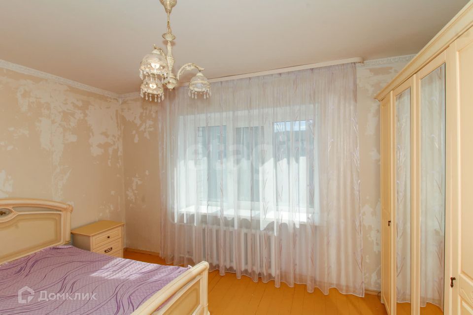 Продаётся 3-комнатная квартира, 104 м²