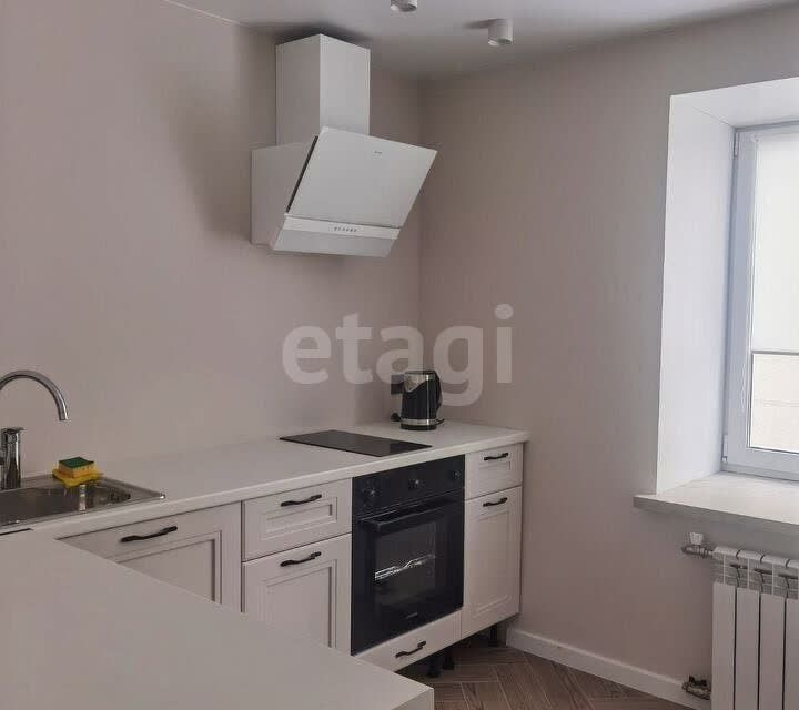 Продаётся 1-комнатная квартира, 36.7 м²
