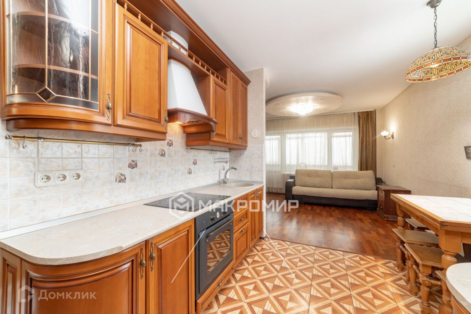 Продаётся 1-комнатная квартира, 46 м²