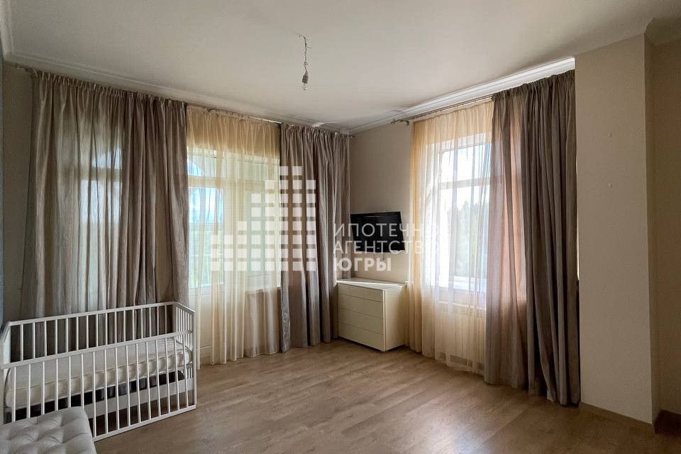 Продаётся 3-комнатная квартира, 92 м²