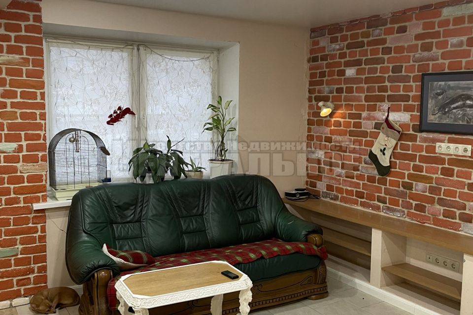 Продаётся 3-комнатная квартира, 93 м²